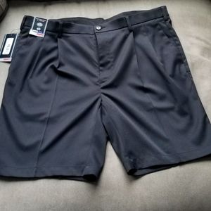 NWT RoundTree and Yorke Mens shorts